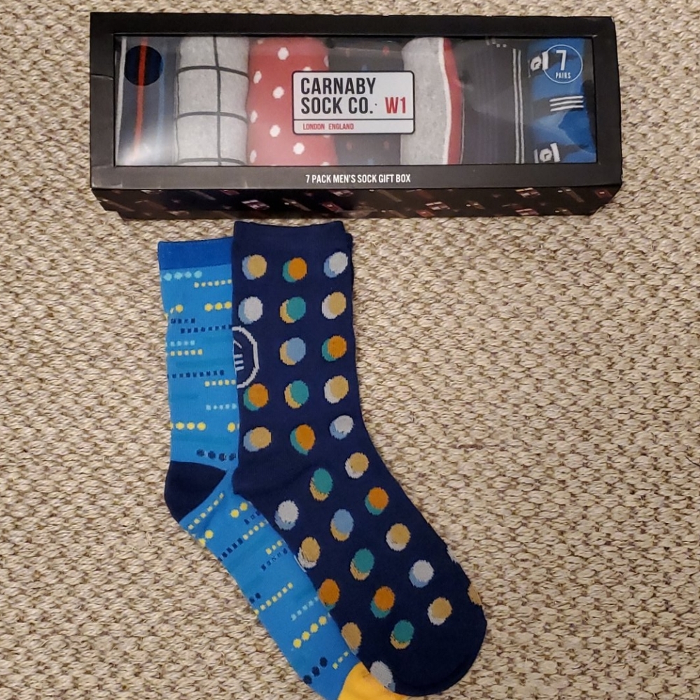 Mens Dress Socks 9 total